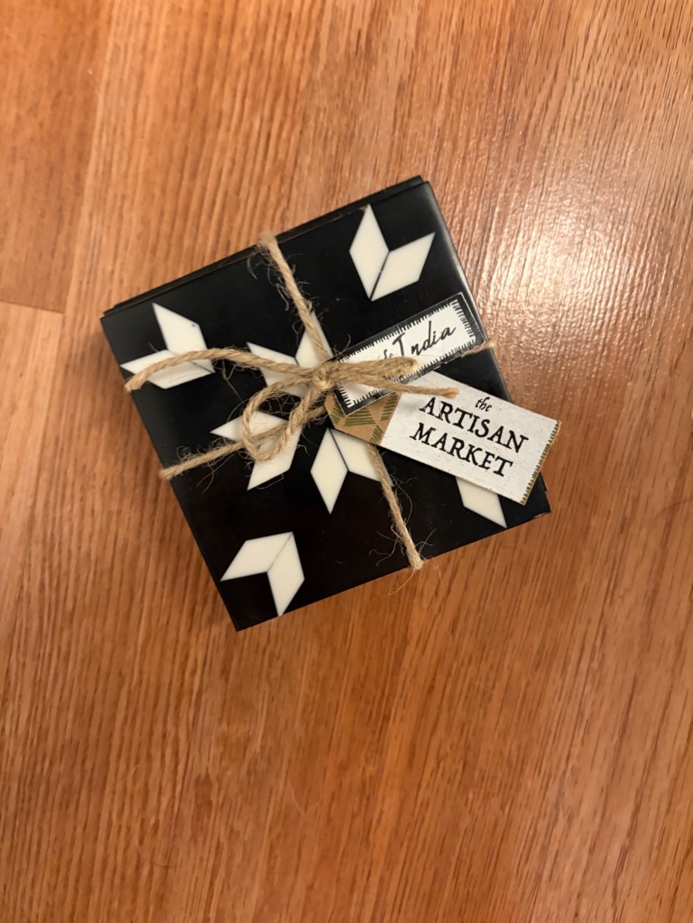 Home Essentials Black & White Decorative Coaster Gift Set